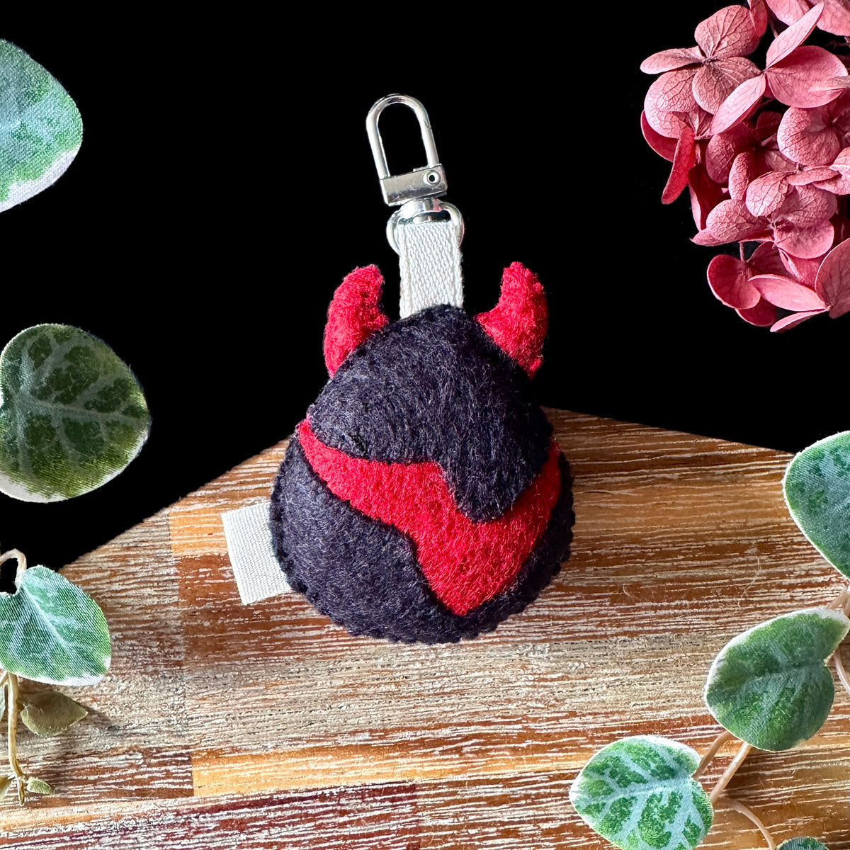 (Clearance Sale) « Forgotten Digital Pet » Bag Charm