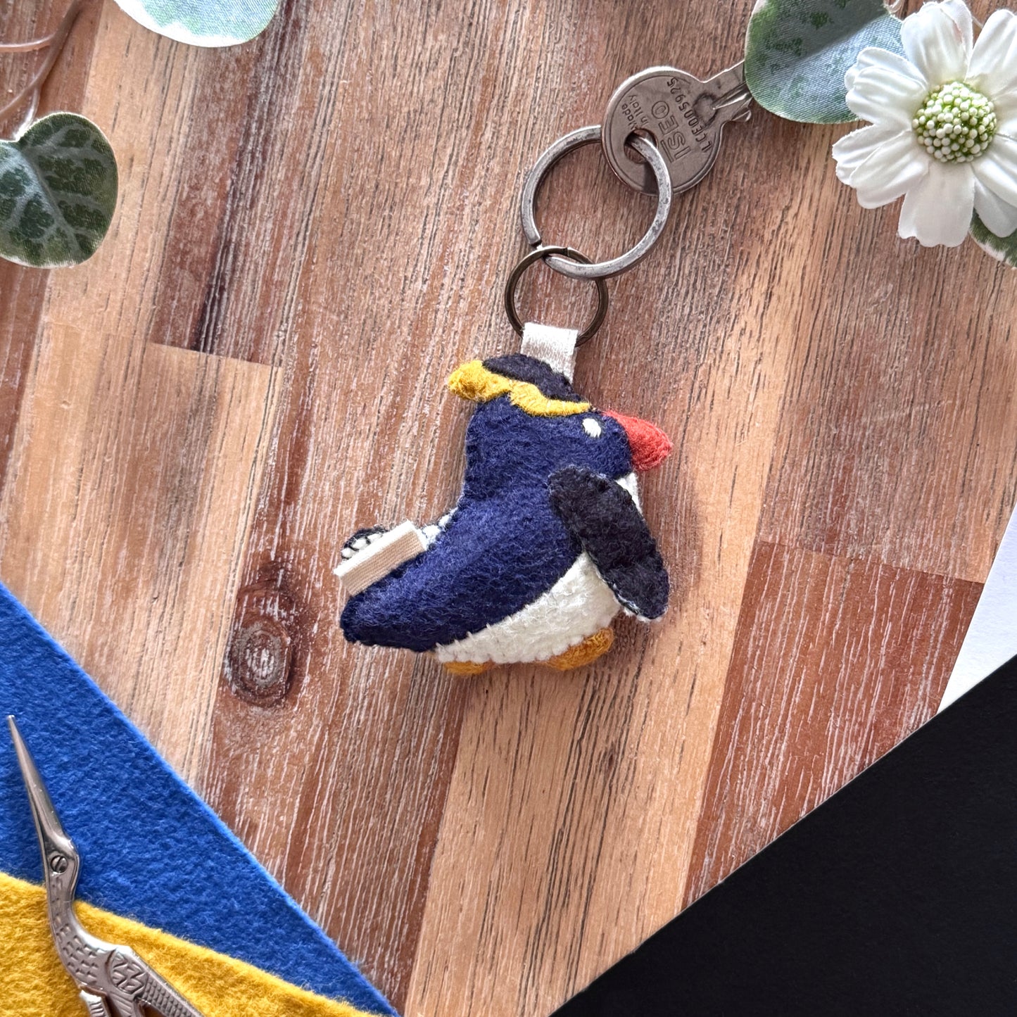 Porte Clé Gorfou huppé